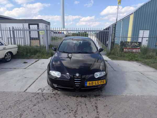 Alfa Romeo 147 1.6 t.spark edizione lir