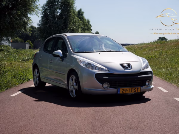 Peugeot 207 1.4-16V XS Pack